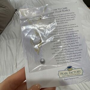 Pearl Factory Authentic Silver Light Blue Pearl